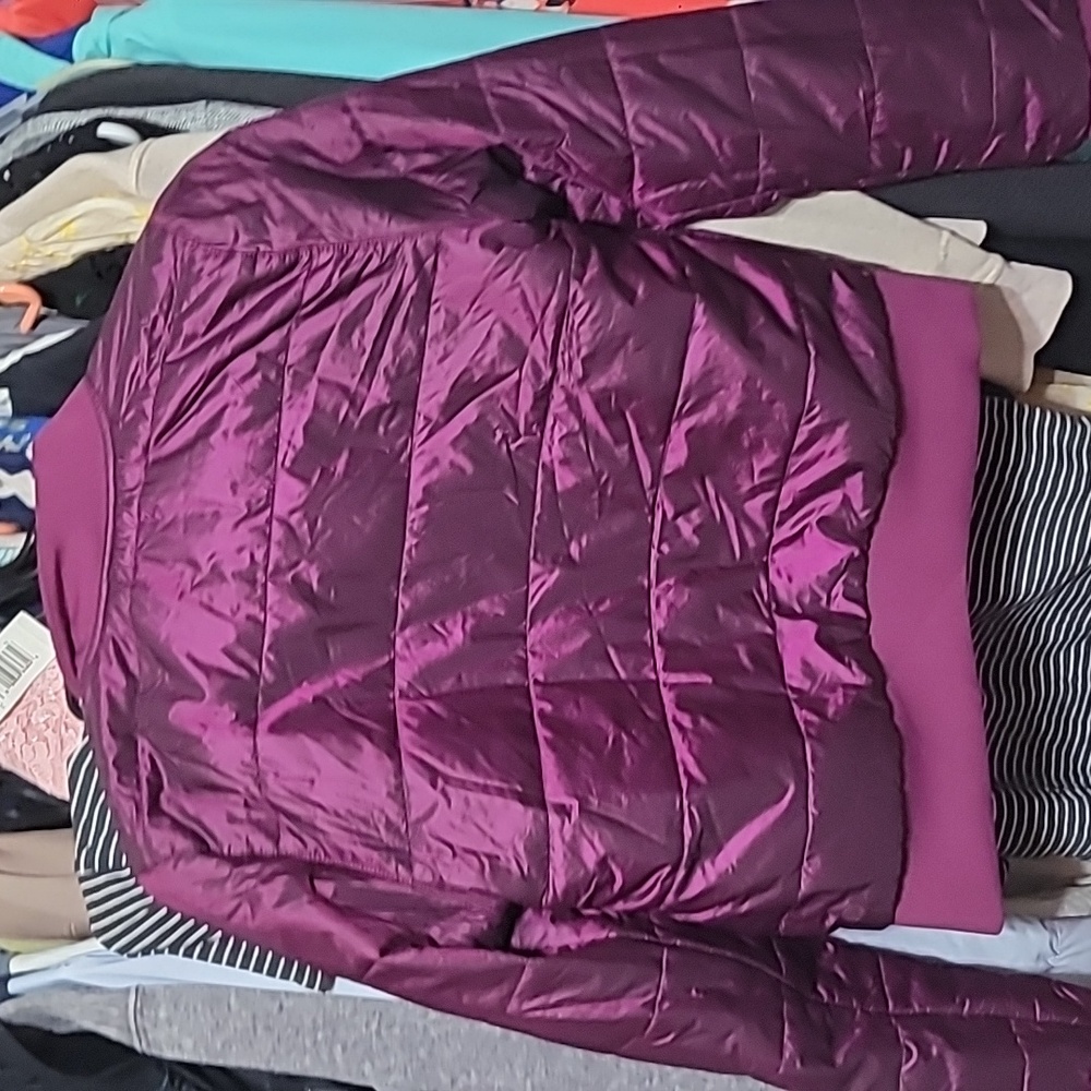 Lululemon Non-Stop Bomber Reversible Redwood/So Merlot Size 4 - Picture 10 of 10